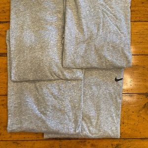 4 Grey Nike T-shirts